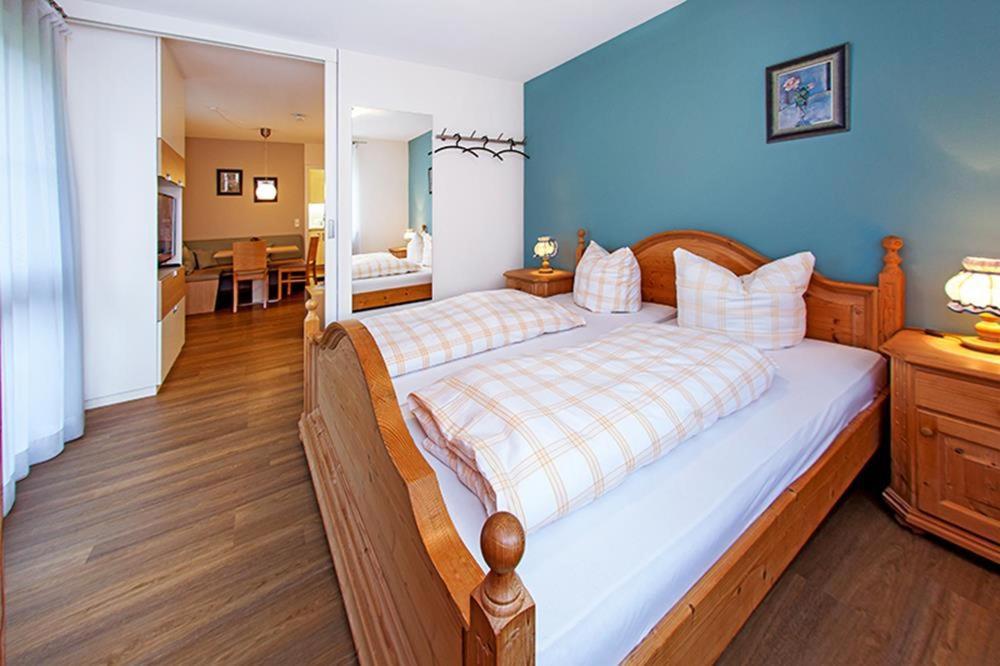 Ferienwohnung Sturm ไรท์อิมวิงเคอ ภายนอก รูปภาพ