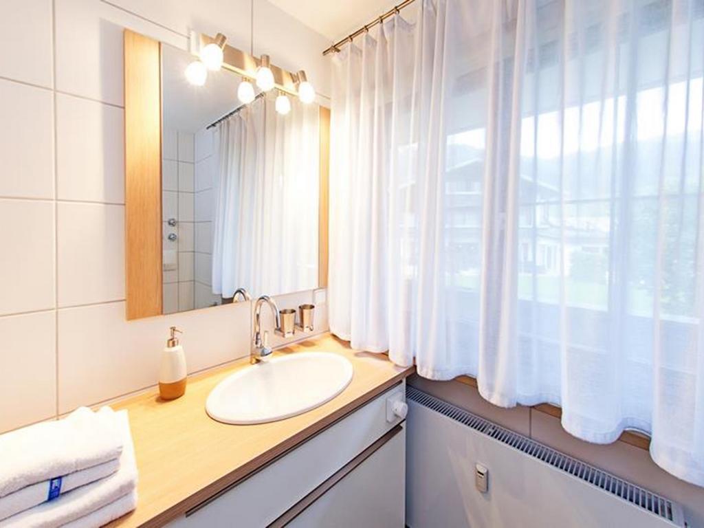 Ferienwohnung Sturm ไรท์อิมวิงเคอ ภายนอก รูปภาพ